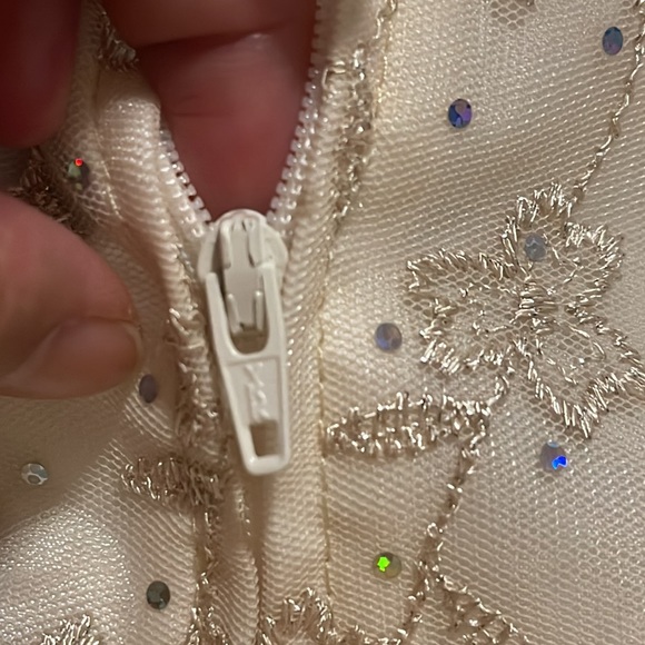 Vintage Rare Editions Champagne Gold Bling Rosette Formal Dress-12 months - Picture 9 of 10
